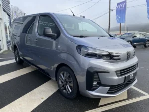 Expert Double Cabine 180 BlueHDI moteur 2.2L, Neuf - Image 01 (January 19, 2026)